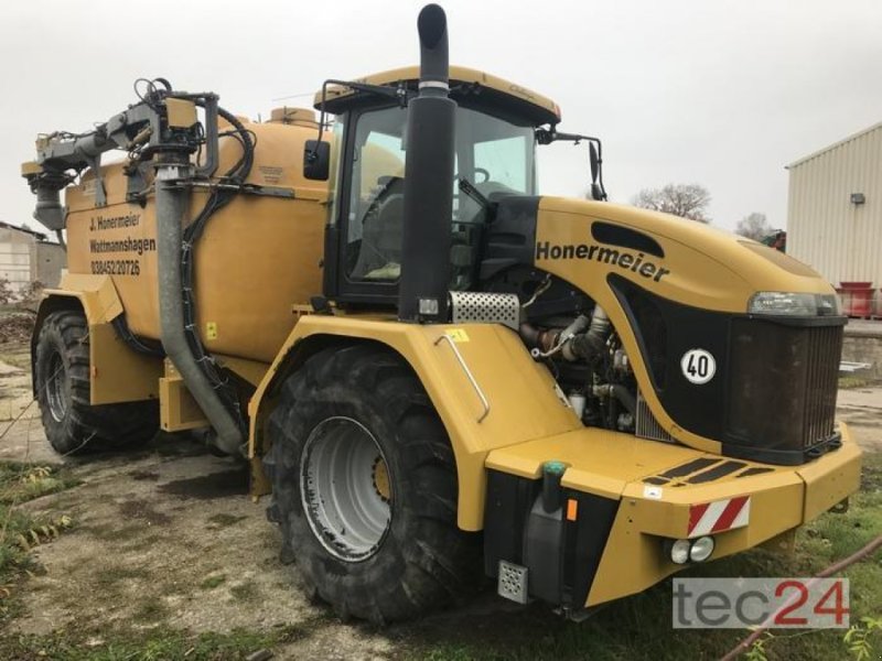 Bild CHALLENGER TerraGator 3244