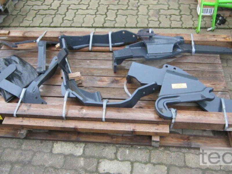 Frontladerzubehör des Typs Fendt Frontladerkonsolen für 208 Vario, Gebrauchtmaschine in Wittingen (Bild 1)