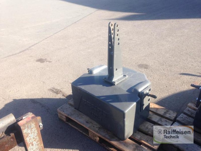 Sonstiges Traktorzubehör des Typs Fendt Belastungsgewicht 1250 k, Neumaschine in Korbach (Bild 1)